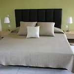 Lyristis Dinos & Hotel de apartamente 3*