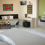 Hotel de apartamente Lyristis Dinos & Faliraki